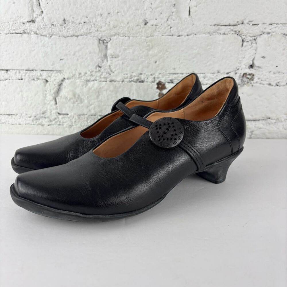 Think! Chunky Button Pumps - Picture 2 of 9